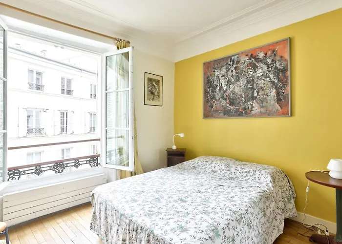 Chic Retreat, Marais *