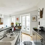 Chic Retreat, Marais Appartamento *