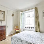 Chic Retreat, Marais Parigi