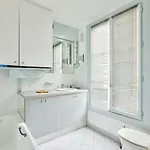 Chic Retreat, Marais *
